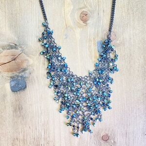 Express‎ Bib Necklace Blues Greens Black